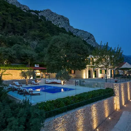 Villa Miscic *